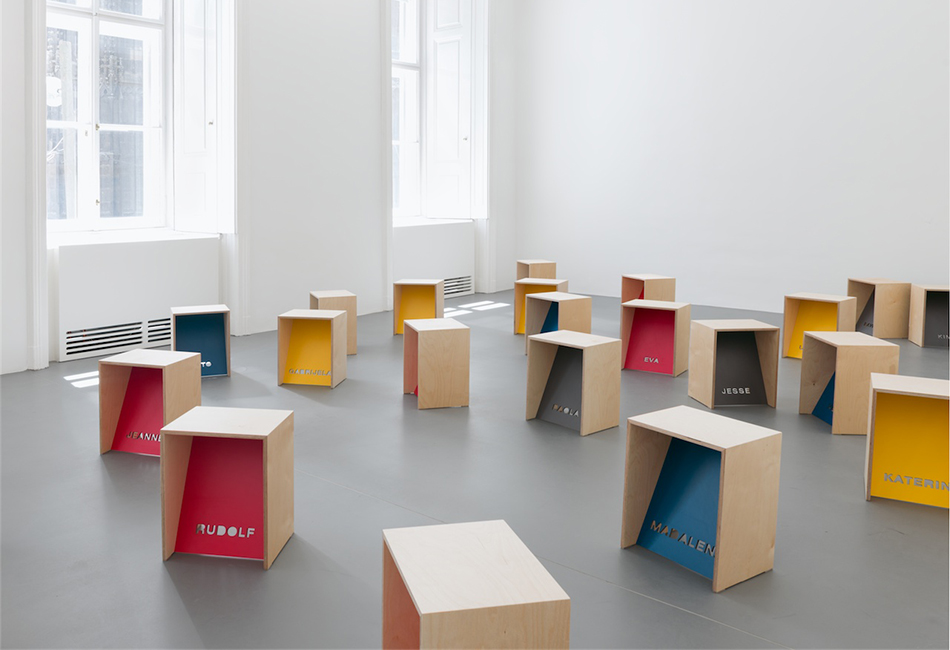 Hocker für das Dom Museum Wien 2016 Leo Zogmayer (* 1949 Krems, Österreich) OM Contemporary © Leo Zogymayer; Foto: L. Deinhardstein, L. Rastl