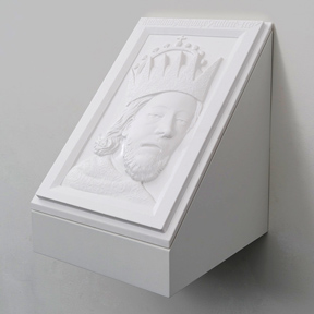 Das Relief des Porträts Herzog Rudolf IV, in der Schatzkammer des Dom Museum Wien.<br />
Foto: Lena Deinhardstein Das Relief des Porträts Herzog Rudolf IV, in der Schatzkammer des Dom Museum Wien.<br />
Foto: Lena Deinhardstein
