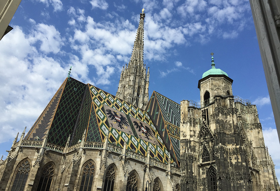 Blick auf den Stephansdom, vom Dom Museum Wien.