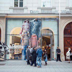 Die Fassade des Dom Museum Wien.<br />
Foto: Marlene Fröhlich, LuxundLumen.com
