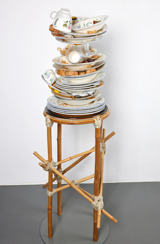 a la mañana con_________, y a la tarde con _________ 2021 Ramiro Wong (*1987 Lima, Peru) OM Contemporary © Ramiro Wong; Foto: L. Deinhardstein